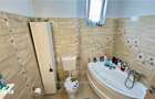 Apartament de vanzare cu 3 camere, balcon + parcare, mobilat si utilat