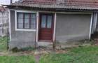 Vind casa suncuius ,balnaca - 2