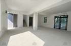 Casa individuala - 5 Camere | FINALIZATA | Teren 250 mp | Asfalt - 12