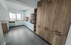 Inchiriem Apartament 3 Camere, Partial Mobilat, Open Space, Tractorul