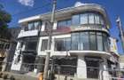 DE INCHIRIAT Spatiu comercial 230 mp S+P+E1+M Dinicu Golescu - 12