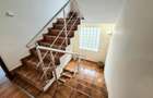 Casă cu 5 camere cu Teren 506 Mp în Prundu - 12