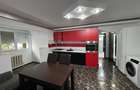 2 c.,53mp,parter,renovat+ spatiu suplim. depozitare-25 mp,Al. Rozelor - 13