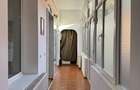 Apartament la casa, cu 3 camere, semidecomandat, zona centrala, str. Sitei - 16