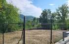Teren de 2000 mp, în Valea - 1
