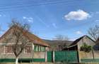 Casa de vanzare in Cuvin - 1
