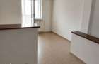 Apartament 3 camere, cartier Rovine