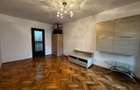Etaj 1-Tudor Vladimirescu-3 Camere Decomandat circular-bloc 77'