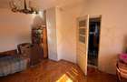 Casa P+1 de vanzare, 4 camere, aproape de centru, ideala pentru locuit - 2
