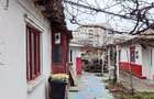 Vand casa Batranesca cu Teren zona dacia Ha?deu - 1