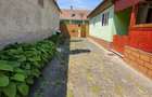 Casa la tara, Apoldul de Sus, 4 camere dormitoare, anexe, pivnita, teren 1200 mp - 5
