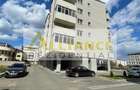 Apartament 3 camere Sector 4