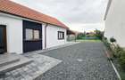 Casa 3 camere + 518 mp Teren - Gradiste