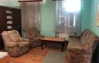 Casa de vanzare cu 2 apartamente in Cisnadie, central. - 6