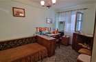 Apartament cu 3 camere de vânzare la etajul 1, zona Cetate