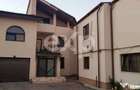 Vila Exclusivista cu Terasa ?i Curte Generoasa in Gav - Pitesti (Arges)