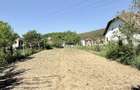 Casa Cu Teren 1.668 Mp | Bujoreni