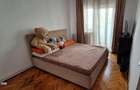 Apartament 3 camere zona Kiriac la etajul 3 cu doua bai amenajat doua balcoane centrala - 2