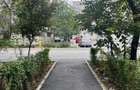 apartament 3 camere decomandat, 2 bai, 2  balcoane,centrala gaz,parcare, 99000 e