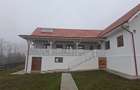 casa deosebita Novaci Transalpina - 9