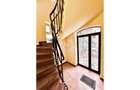 REA0123759 Capitale de vanzare 2 Apartamente plus Pod - 10