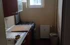 zona Dristor ,proprietar, 2 cam semi, 9/10 mobilata, cu toate utilitatile, tv, ac, ms, frigider, liber 350 euro, 1+1, tel: 0762609292 dupa 18h - 1