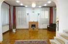 Vila 7 camere 285.000 euro, negociabil