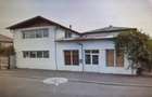 Vand spatiu comercial - 2