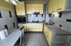 Inchiriez apartamenr 3 camere decomandat cu centrala zona Lebada - 8