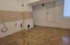 Ultracentral, etaj 1 , vanzare apartament 4 camere - 8