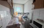 Apartament 4 camere cf 3 semidecomandat zona Micro 5 - 8