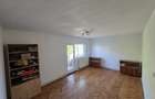 Vand apartament 3 camere, decomandat in Calea Girocului