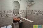 Centru, de inchiriat 3 camere, mobilat modern, gaze - 5