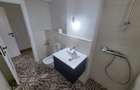 Apartament cu 3 camere de vanzare in Curtea de Arge?