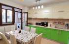 Zona Coresi, complex Isaran, apartament cu 3 camere de 82mp, 176000 E