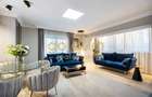 RENOVAT COMPLET/ SUPERB/ PARCARE/CAPITALE