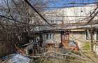 De vanzare casa demolabila pe un teren de 229mp - 9