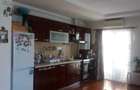 Proprietar apart 2 camere Cosmopolis inchiriez faza 1, 4/10 vis a vis Lidl mobilat terasa spatioasa inchisa termopan open space ,pret negociabil