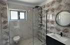 Apartament 4 Camere Bascov -La Vila