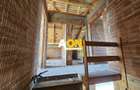 Casa la rosu, 4 camere, 2 bai, 345 mp teren, zona Ampoi 3