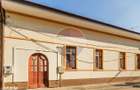 Casa /Sediu firma. Centru zona Piata Catedralei. Teren 403 mp - 8
