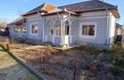 Casă cu 4 camere în Mârzănești - 8