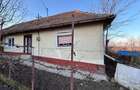Casa de locuit cu anexe