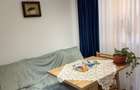 Apartament 2 camere decomandat de vanzare + curte proprie , str amurgului nr 37,parter /2 - 5