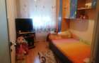 Vand apartament cu 3 camere