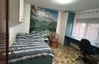 De vanzare apartament cu 3 camere, etaj 3, balcon,zona Favorit,mobilat