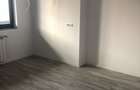 Apartament cu 3 camere semidecomandat în 13 Septembrie