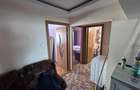Inchiriez Apartament 3 camere decomandare + Living cu bucatarie - 4