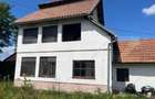 Casa cu parau in spatele curtii in Prejmer, ideala pentru in - 1