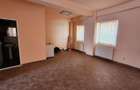 De inchiriat Vila pe str Miron Costin - 15
